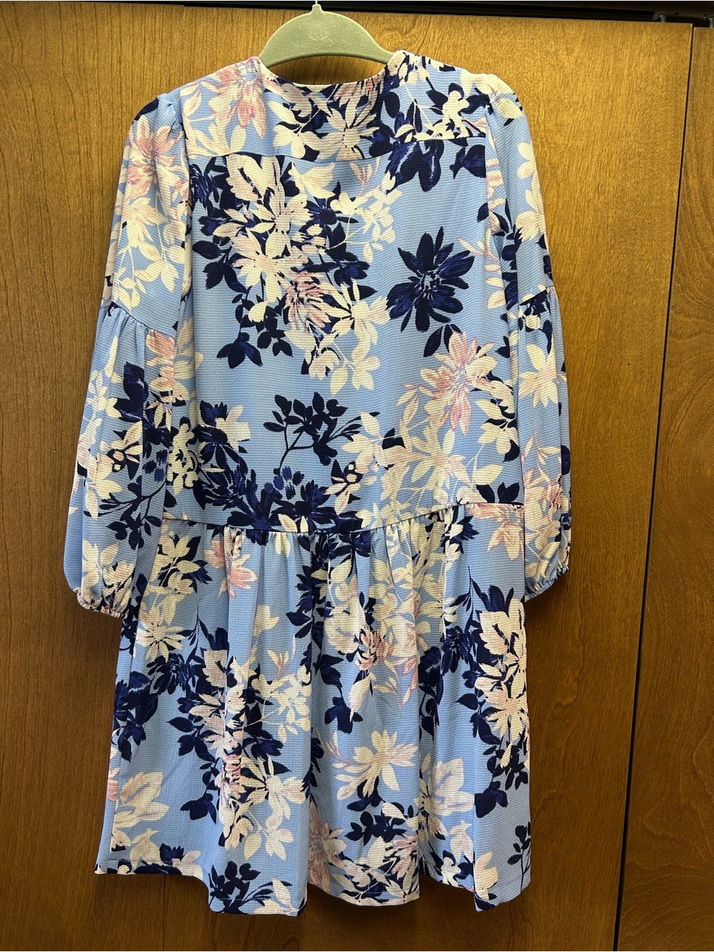 Vince Camuto Light Blue Floral Long Sleeve Tiered Dress, size 12.